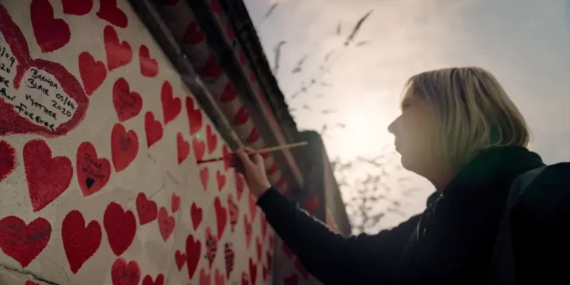 A Wall of Hearts: The guardians of the Covid memorial