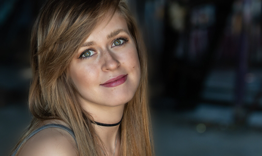 Chainsaw Man Star Sarah Wiedenheft to Attend MCM Comic Con in May