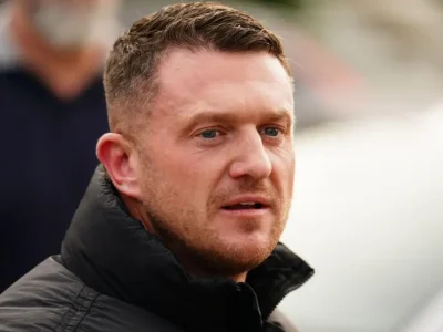Plots to harm Tommy Robinson in prison, court told