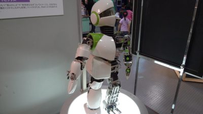 Robot expo opens in Japan