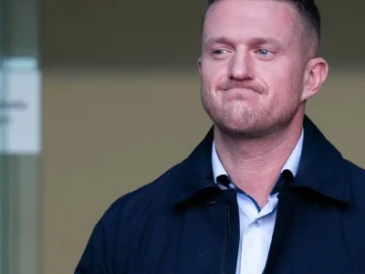 Tommy Robinson denies refusing to leave antisemitism march in London