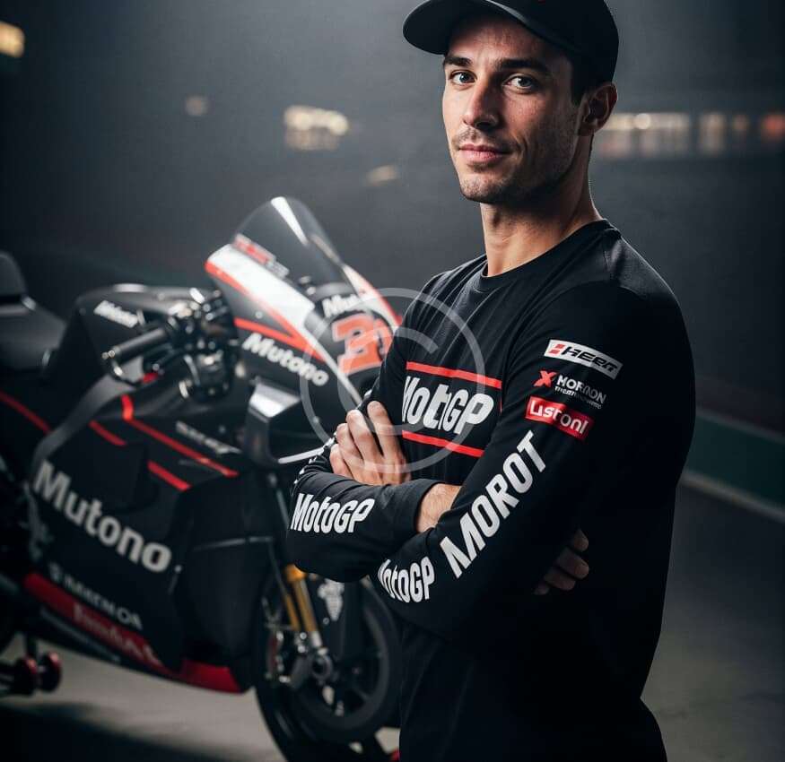 custom img 10 copyright