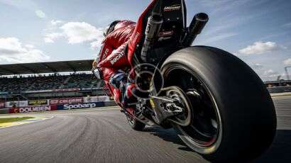 custom img 194 copyright