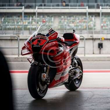 custom img 72 copyright